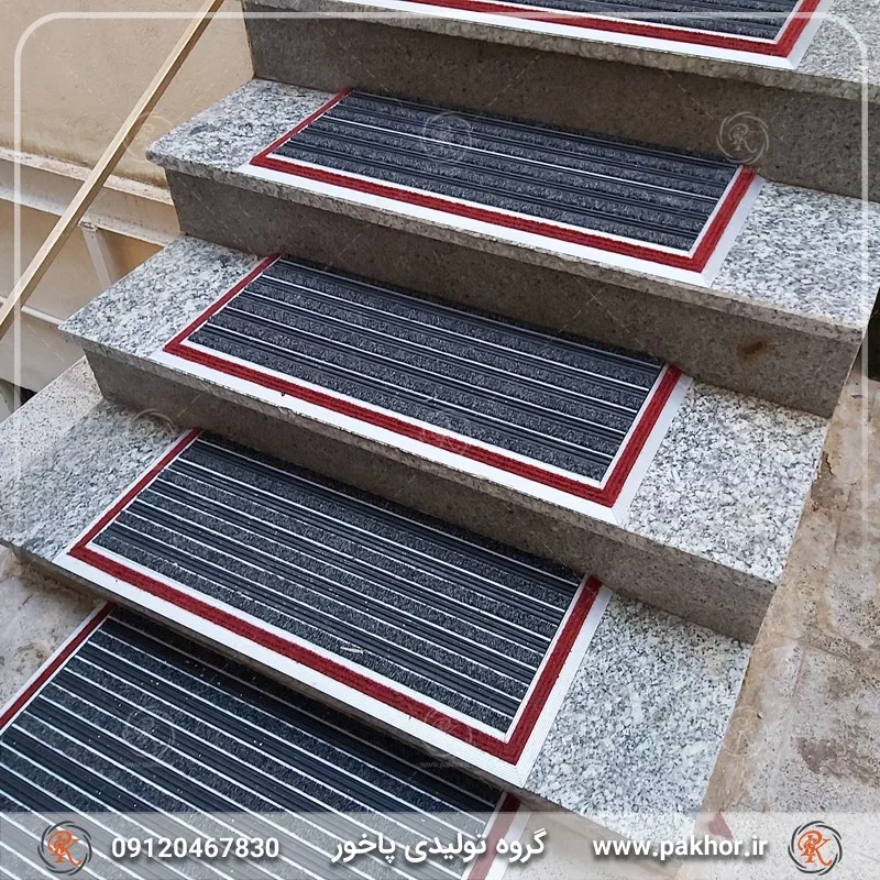 پادری آلومینیومی شیار دار موکت دو سانتی کد M5